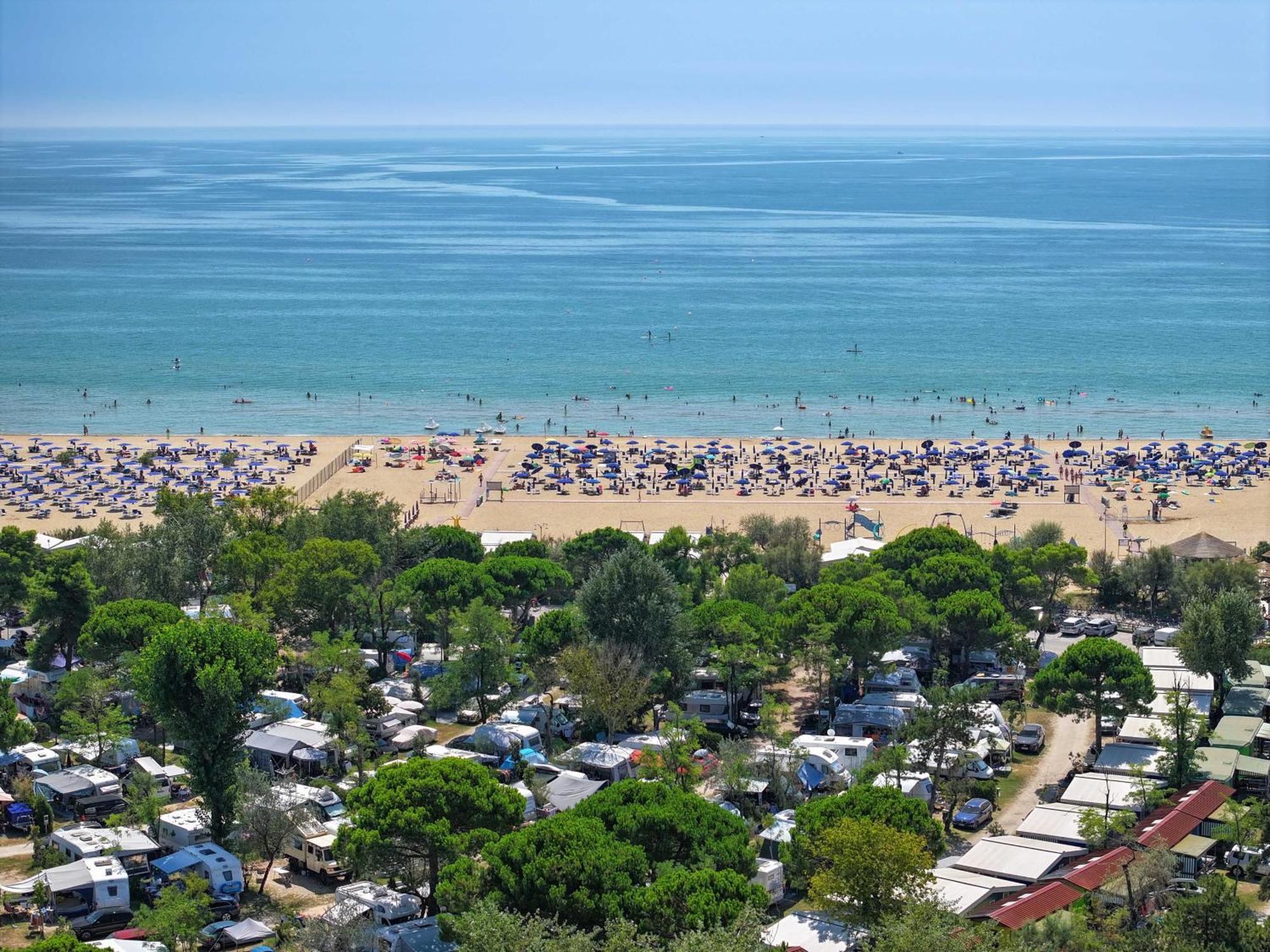 Camping Village Capalonga บิบิโอเน ภายนอก รูปภาพ