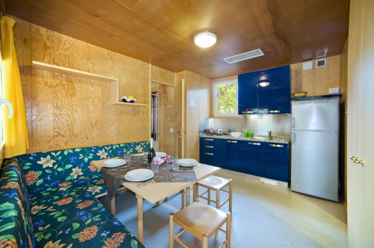 Camping Village Capalonga บิบิโอเน ภายนอก รูปภาพ